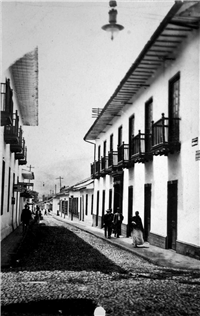 Calle Calibío Galería Histórica