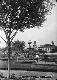 Parque de Bolívar Galería Histórica